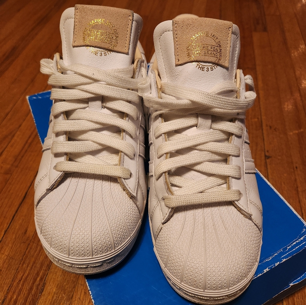 Adidas Superstar White and Sand Size 8.5